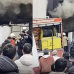 alevlerin-yuttugu-dukkanda-can-pazari-olumden-duvari-delerek-kactilar-1WUfykaO