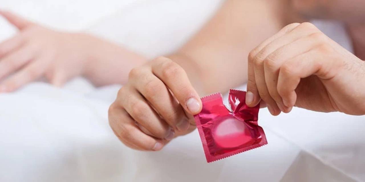 İran’daki Savaş Piyasaları Sarsıyor: Prezervatif Fiyatları Artıyor