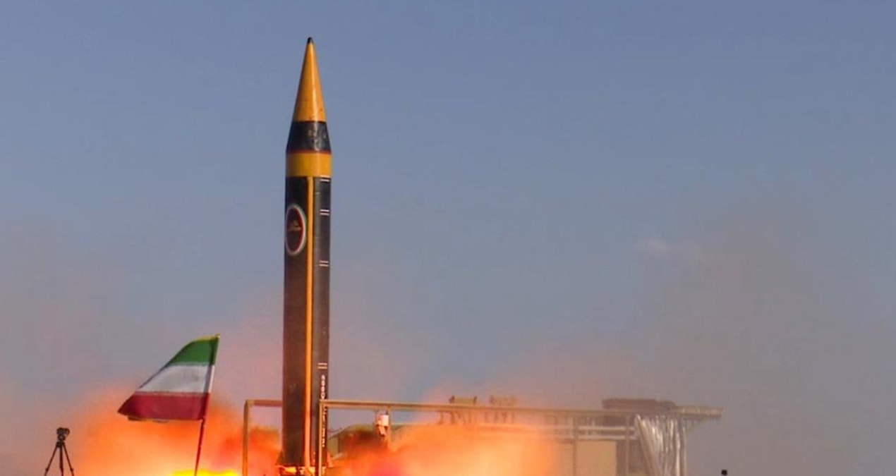 Iran devrim muhafizlari korfez ulkelerinin altyapi tesislerini vurmakla tehdit etti T4IHTXHF